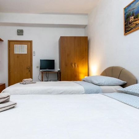 Apartments Dino Kaštela Extérieur photo