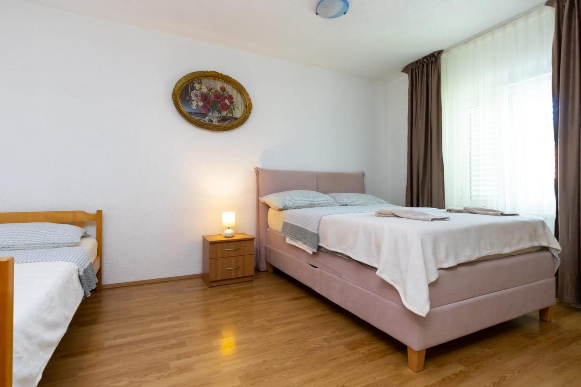 Apartments Dino Kaštela Extérieur photo
