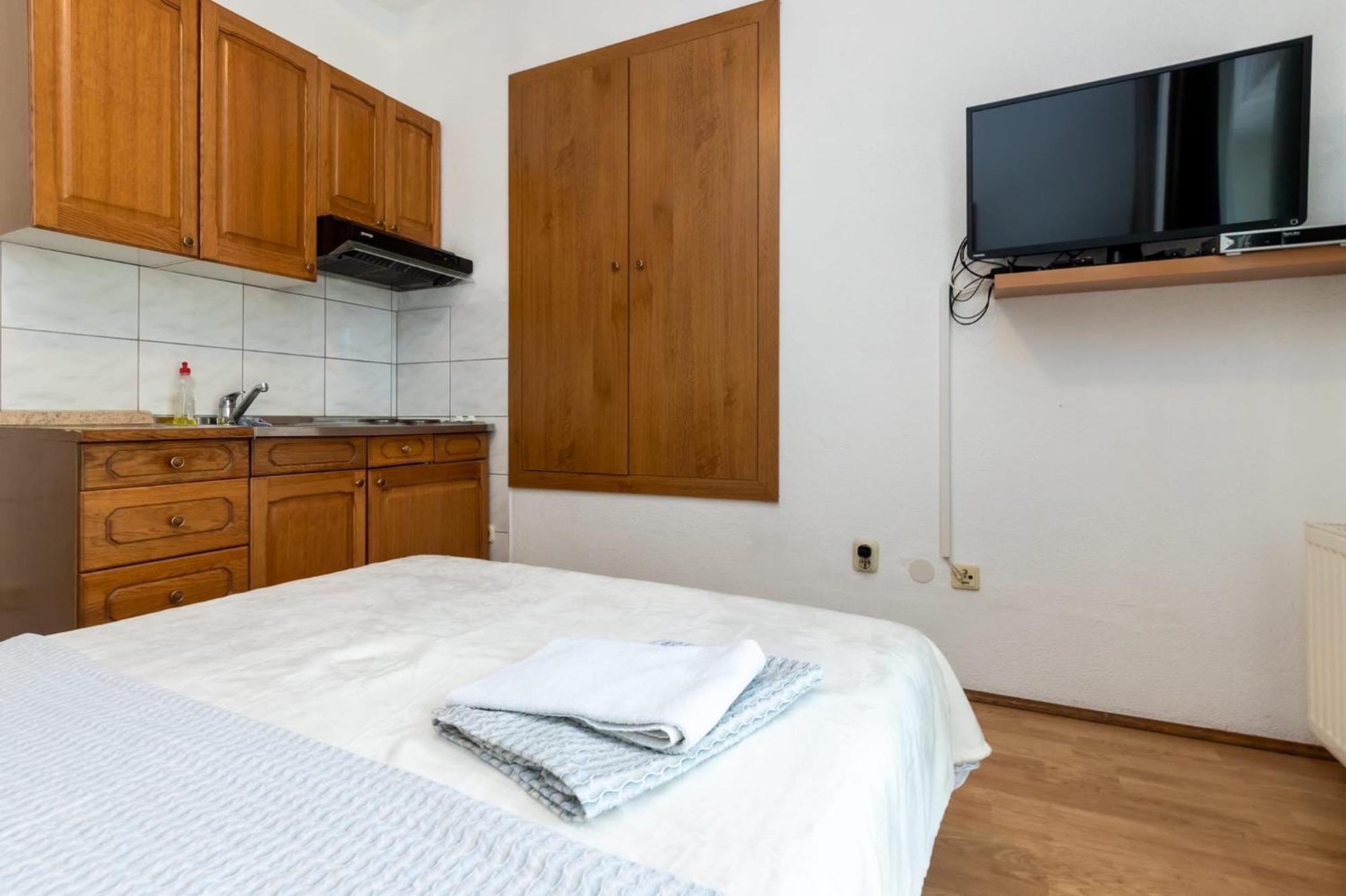 Apartments Dino Kaštela Extérieur photo