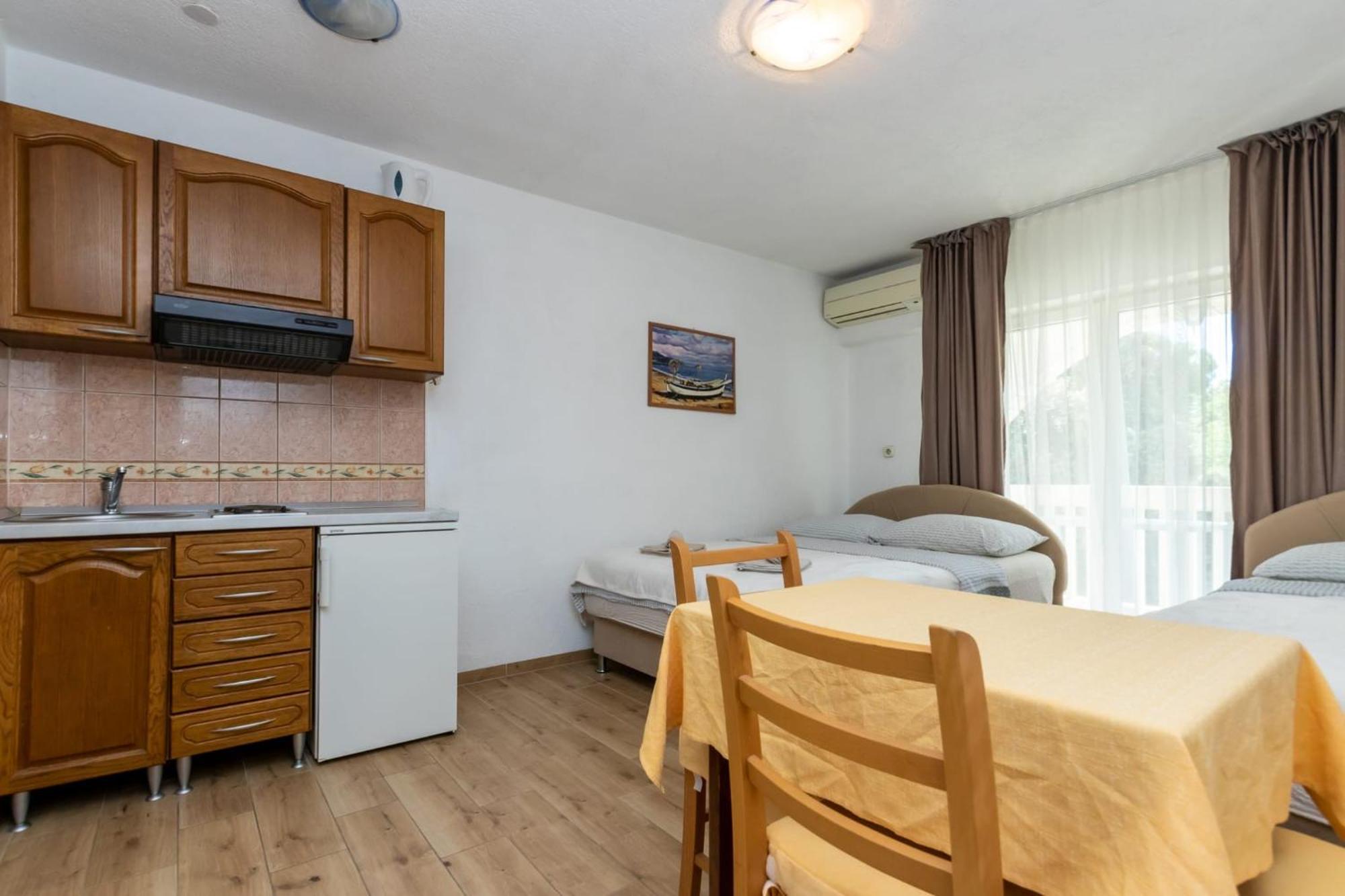 Apartments Dino Kaštela Extérieur photo
