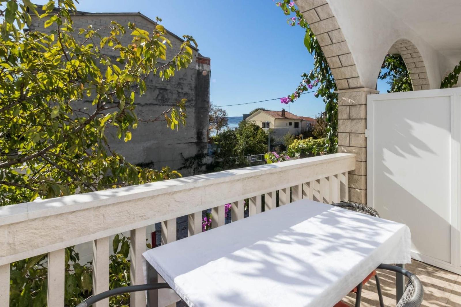 Apartments Dino Kaštela Extérieur photo