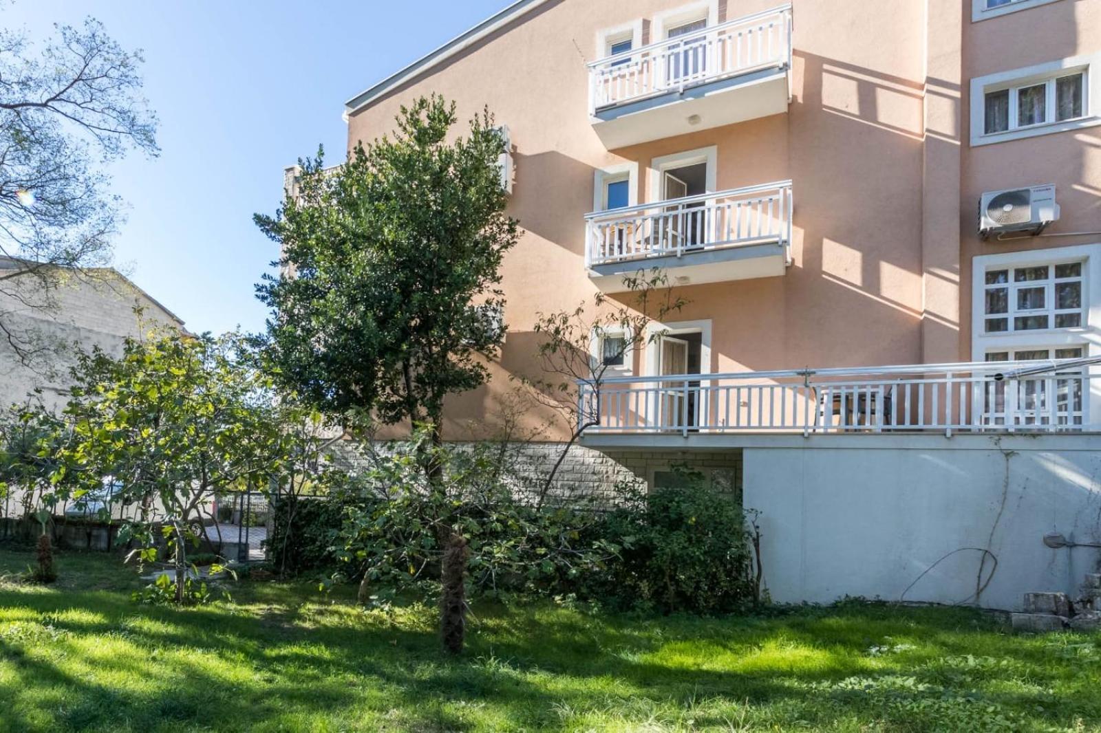 Apartments Dino Kaštela Extérieur photo