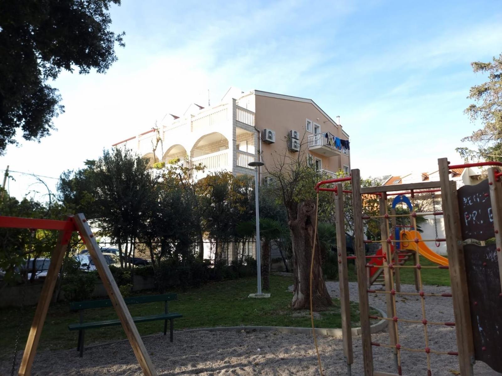 Apartments Dino Kaštela Extérieur photo